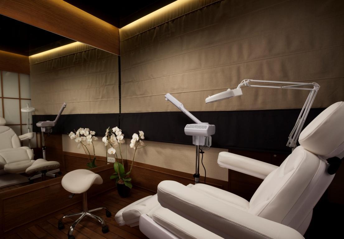 קליניקת טיפולים - ספא במלון אלכסנדר תל אביב