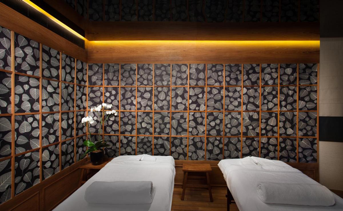 חדר טיפולים זוגי - ספא במלון אלכסנדר תל אביב