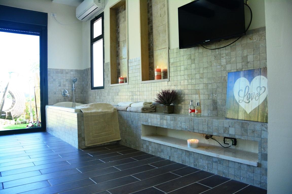   פינת צפייה בסוויטה הקלאסית - ספאתן