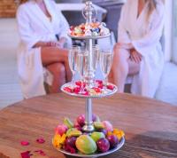 כיבוד מפנק - ספא קיסר