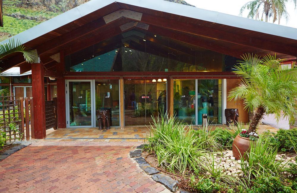  חזית המתחם - ספא בחמת גדר