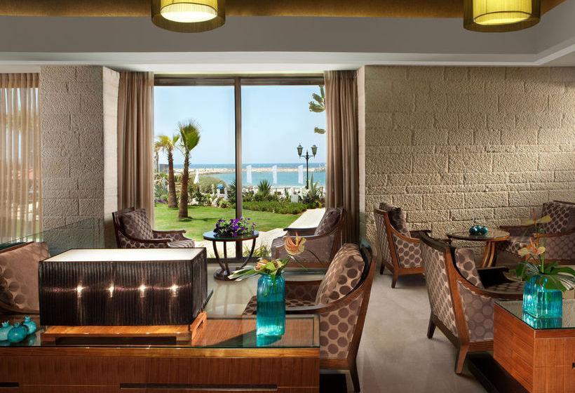 לובי המלון  - ספא במלון דן אכדיה הרצליה 