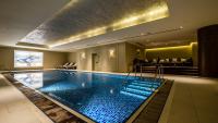  בריכה פנימית - ספא במלון הרברט סמואל ירושלים