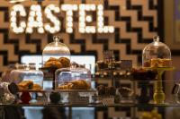 מאפים מתוקים בקפה קסטל   - ספא במלון קוקו תל אביב