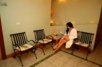 מתחם המתנה ומנוחה - ספא במלון חמת קיסר טבריה