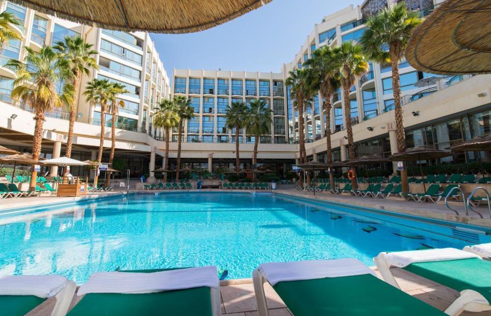  בריכה חיצונית - ספא במלון יו מגיק פלאס אילת