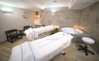   חדר טיפולים זוגי - ספא במלון יו מגיק פלאס אילת