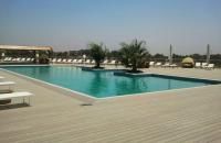 בריכת המלון - דריה ספא במלון רמדה נתניה