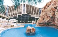  בריכה חיצונית במלון - ספא דן אילת