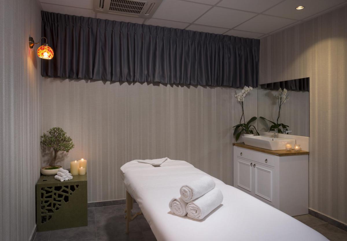 חדר טיפולים - ספא במלון רמדה נצרת