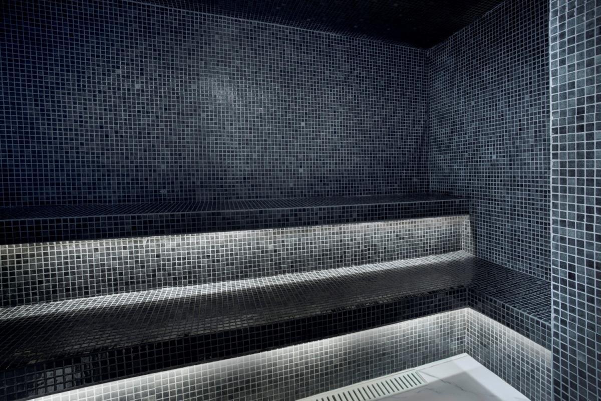 סאונה רטובה - ספא הוריזון במלון שרתון גרנד תל אביב