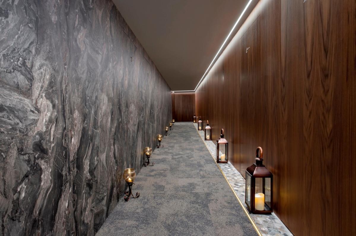 מסדרון הספא - ספא הוריזון במלון שרתון גרנד תל אביב