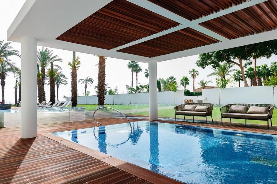  בריכה חיצונית - ספא במלון יו בוטיק כנרת