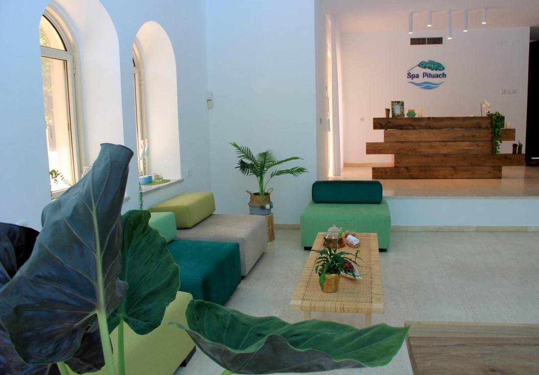לובי קבלה בספא - ספא פיתוח