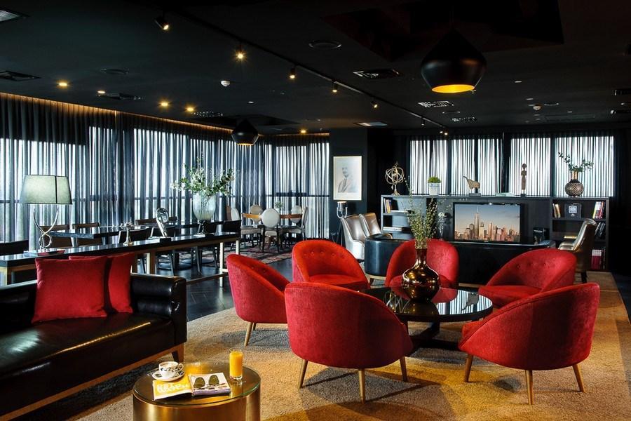 טרקלין עסקים יוקרתי- ספא במלון לאונרדו בוטיק רחובות