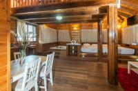 סוויטה עם גקוזי פרטי - אחוזת ברש מושב ברק