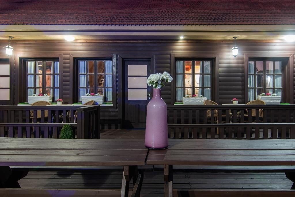  מתחם האחוזה - אחוזת ברש מושב ברק