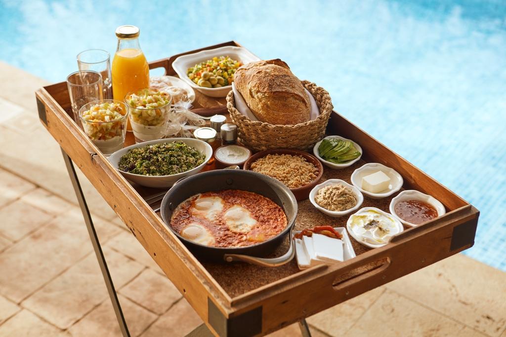  ארוחת בוקר בצימר - ספא פנחס וגסטון