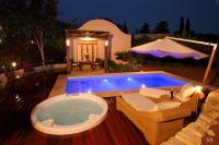 בריכה וגקוזי - ספא פנחס וגסטון