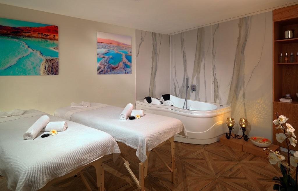 חדר טיפולים זוגי - ספא הוריזון במלון שרתון גרנד תל אביב