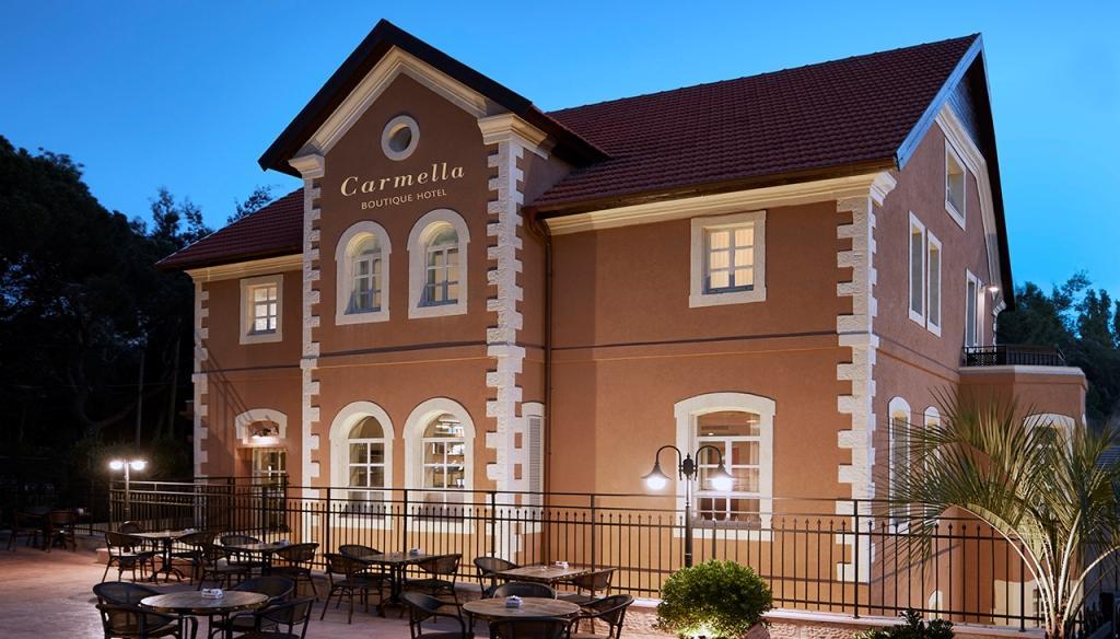 חזית המלון - ספא במלון כרמלה בוטיק בחיפה