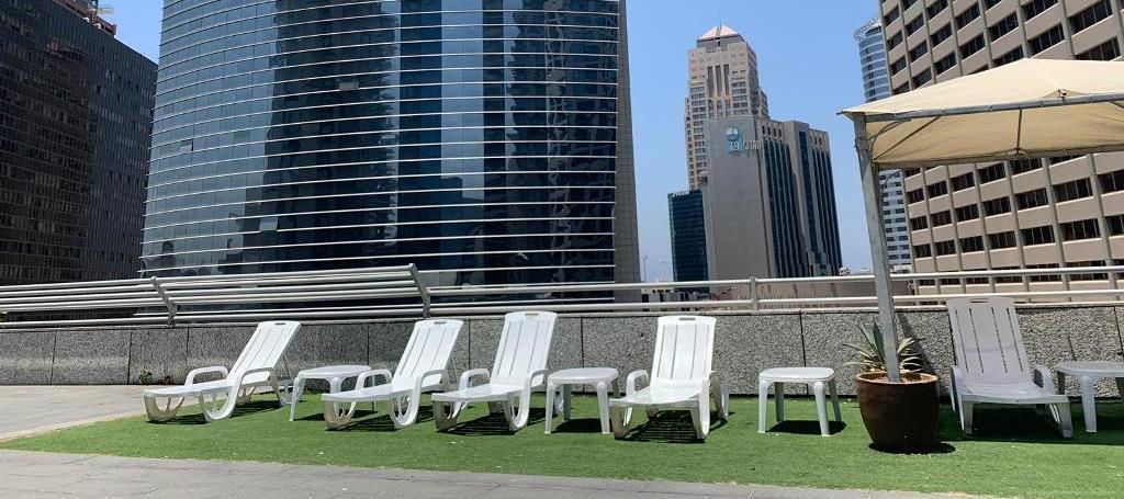  בריכת המלון - זאוספא רמת גן