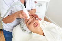  טיפול פנים עם מכשירים - מד ספא