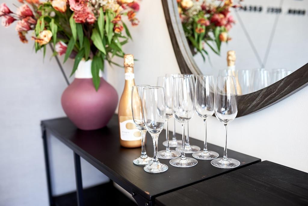 קאווה ופינוקים - מד ספא