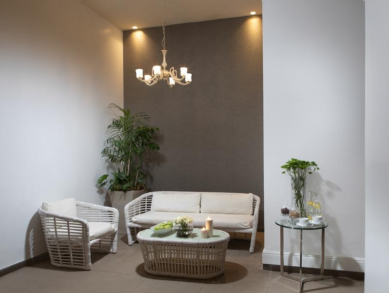     פינת ישיבה - ספא במלון איילנד נתניה