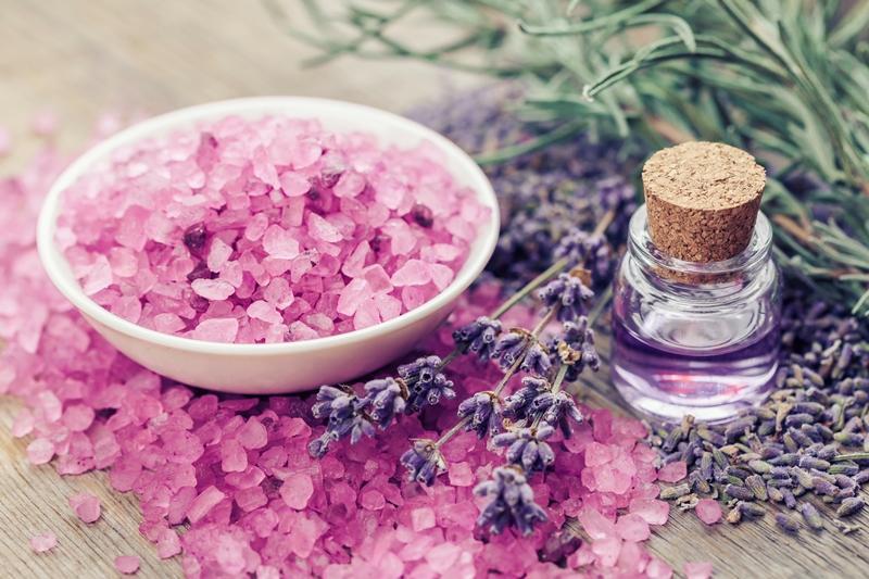 מלחי פילינג - ספא הולמס פלייס קניון עזריאלי תל אביב