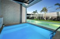   בריכת הסוויטה ובריכת השחייה במקום - אחוזת מיא