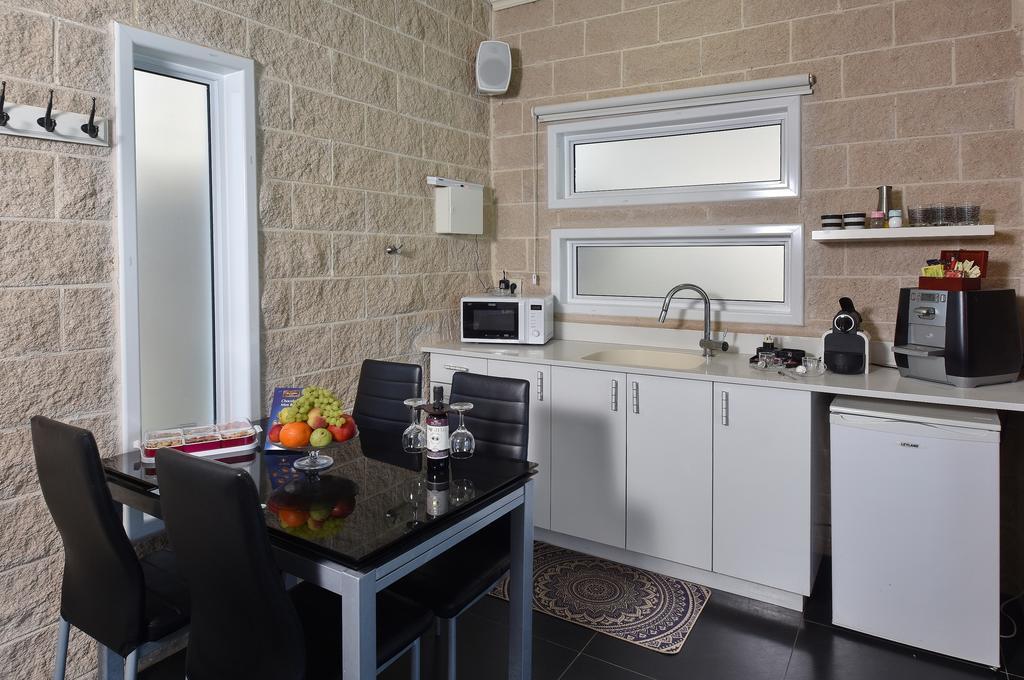  מטבחון בסוויטה - אחוזת מיא