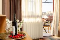  יין ופינוקים - מלון ביאזי