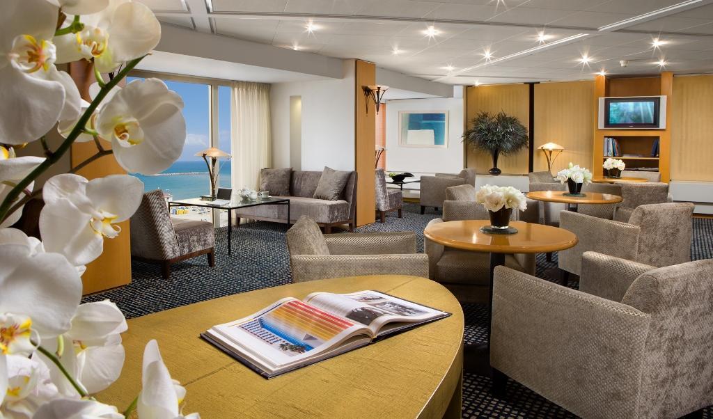   לובי במלון - ספא במלון דן תל אביב