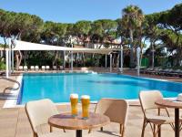  בריכת שחייה - ספא דן כרמל חיפה