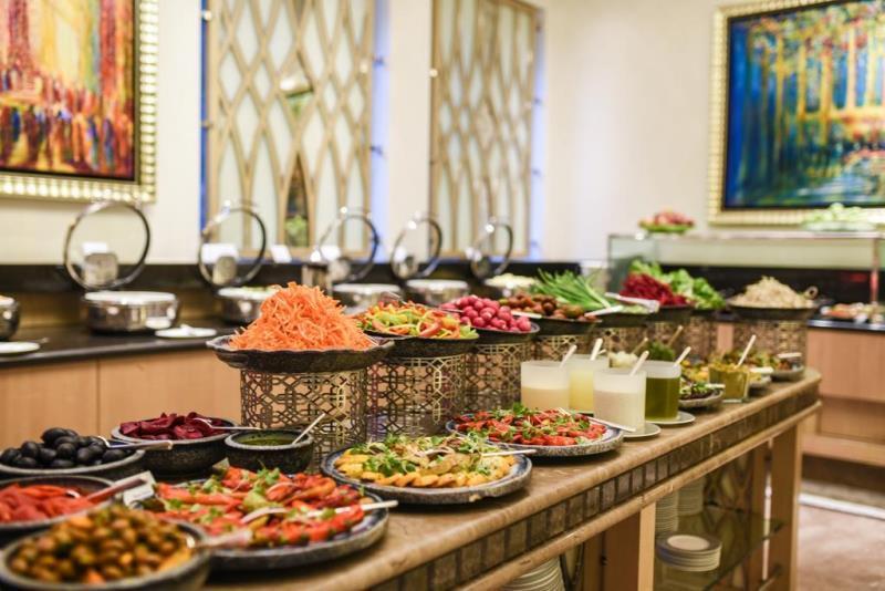 ארוחת בוקר - ספא גארלן במלון וולדורף אסטוריה ירושלים