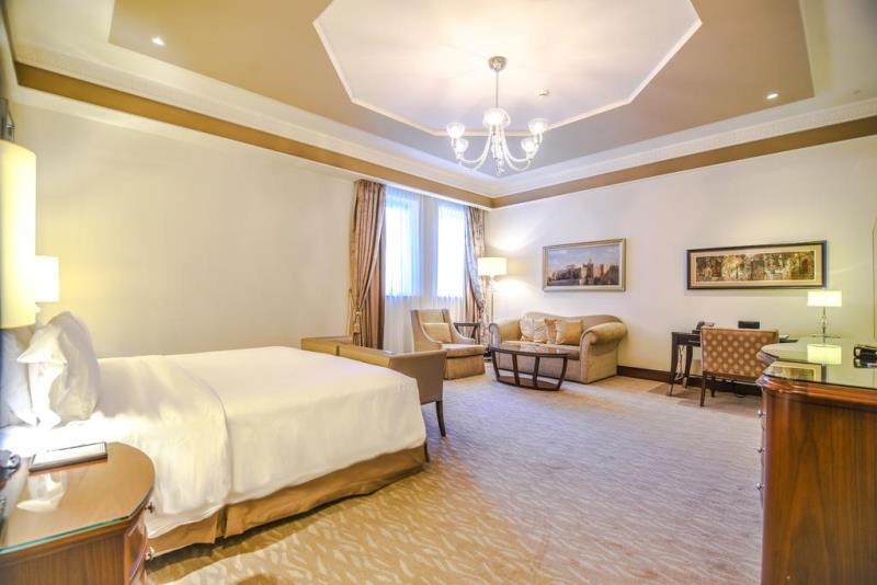 חדר לינה במלון - ספא גארלן במלון וולדורף אסטוריה ירושלים