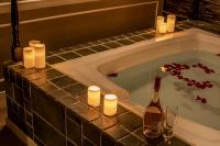 חדר טיפולים עם גקוזי- ספא במלון וילה גליליי צפת