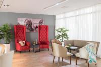   פינות ישיבה בלובי המלון - מלון לאונרדו אין ים המלח