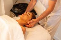  עיסוי מפנק - ספא דה לה מר