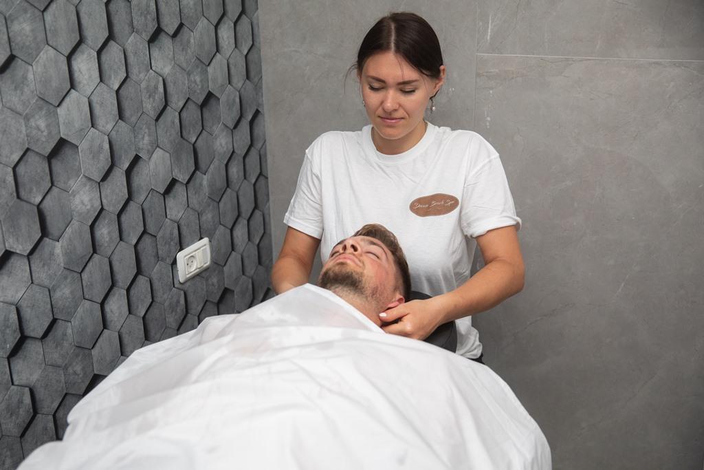   עיסוי לאורח בספא - ספא דרים ביץ