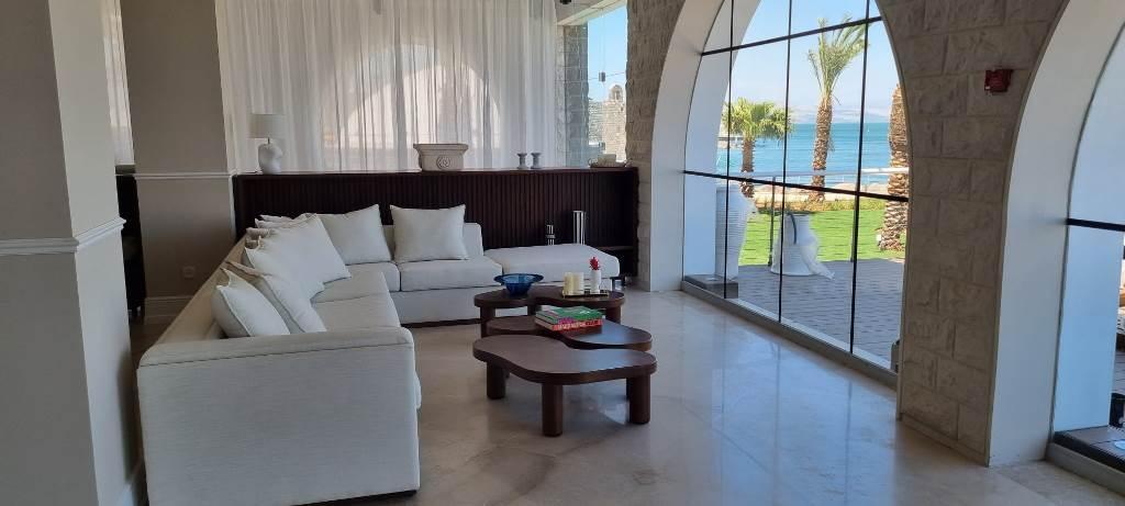 לובי המלון - ספא במלון גלי כנרת