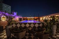 בריכת גג במלון - ספא במלון בובו תל אביב