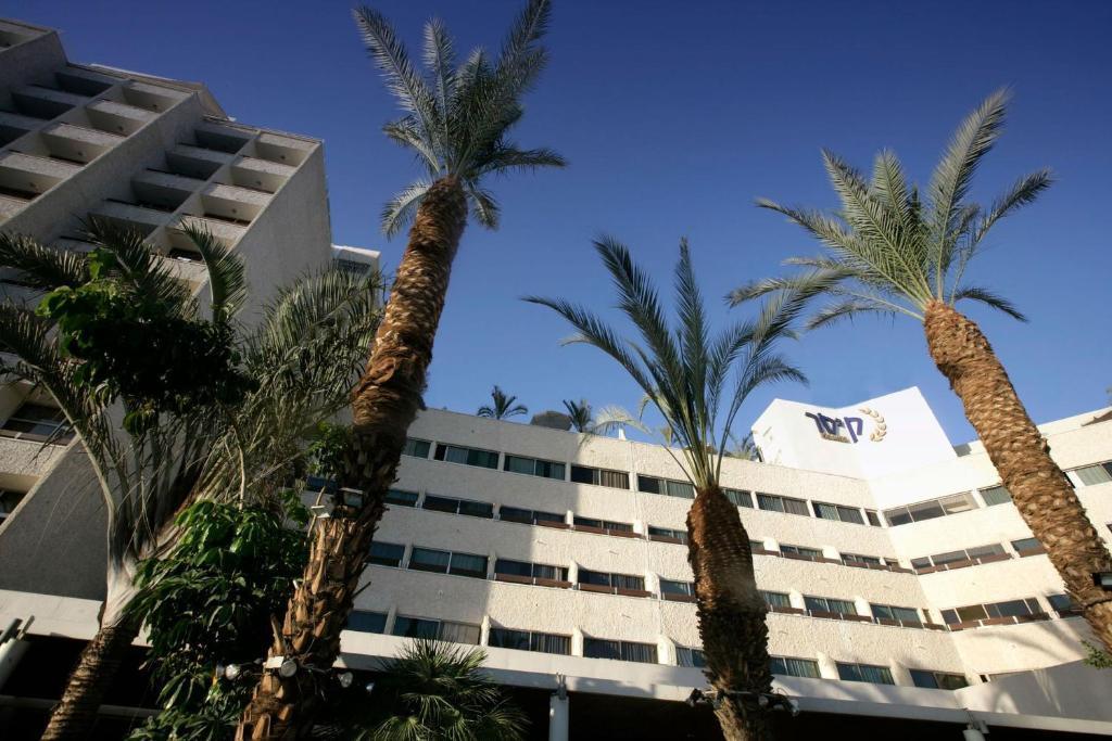 חזית המלון - ספא במלון קיסר אילת