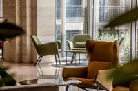   פינות ישיבה במתחם המלון - ספא גולדן קראון נצרת