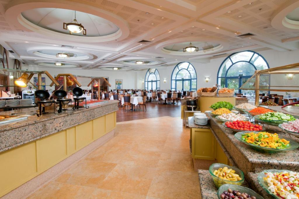 חדר אוכל - ספא במלון לאונרדו ירושלים