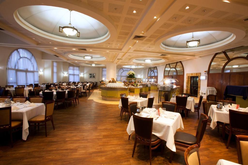 חדר אוכל - ספא במלון לאונרדו ירושלים