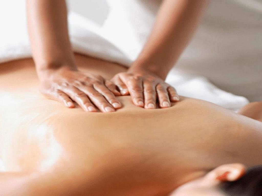   עיסוי מפנק - סוויטות Sul Mare