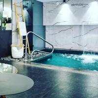 בריכה במתחם פרטי - ספא בהר מתחם פרמיום ירושלים