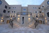 חזית המלון מבחוץ - ספא במלון אדמונד ראש פינה